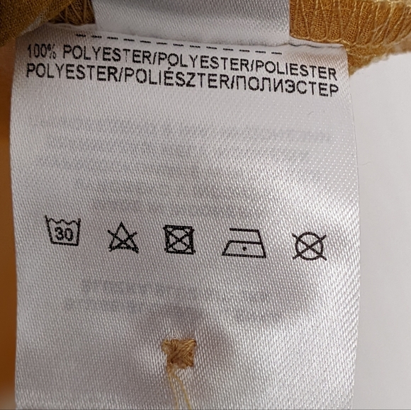 Anthro Style Marie Lund Mustard Polka Dot Blouse w Tie. Size Medium or EUR 40. - Picture 11 of 12